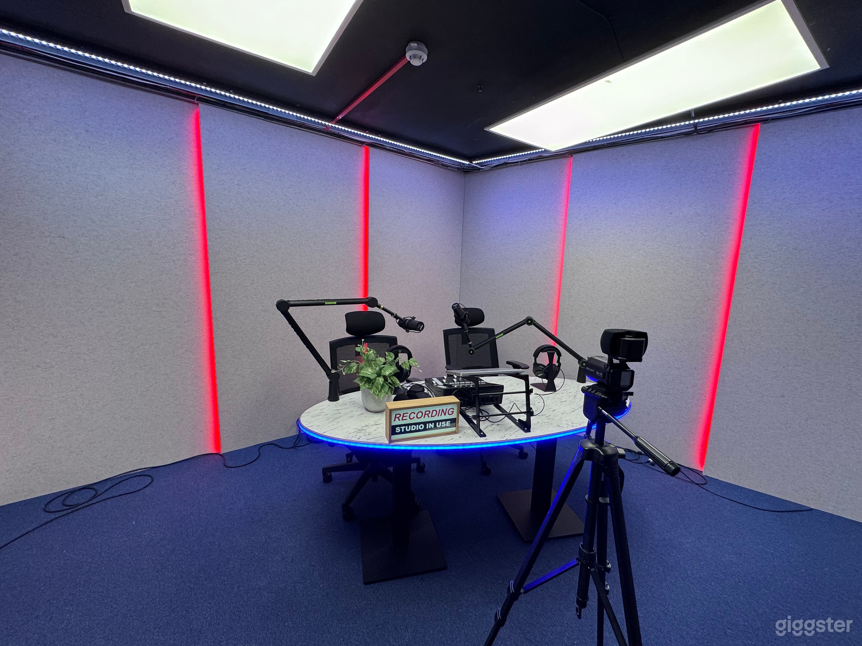 "The Newsroom" - Premium Video Podcast Studio  Photo 2