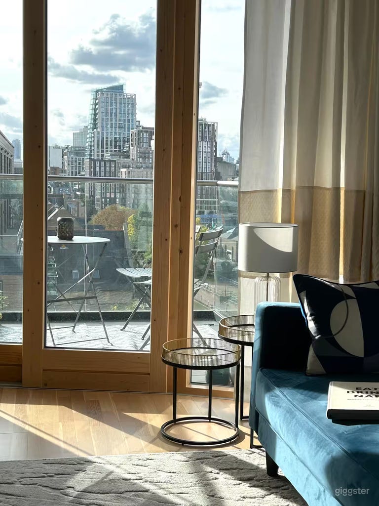  Bright 1-Bed Apartment in Wapping with Shard & City Skyline 