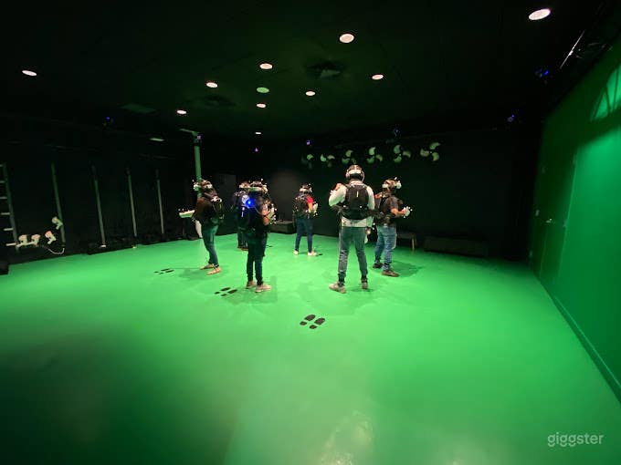  Modern & Futuristic VR Space in San Mateo 