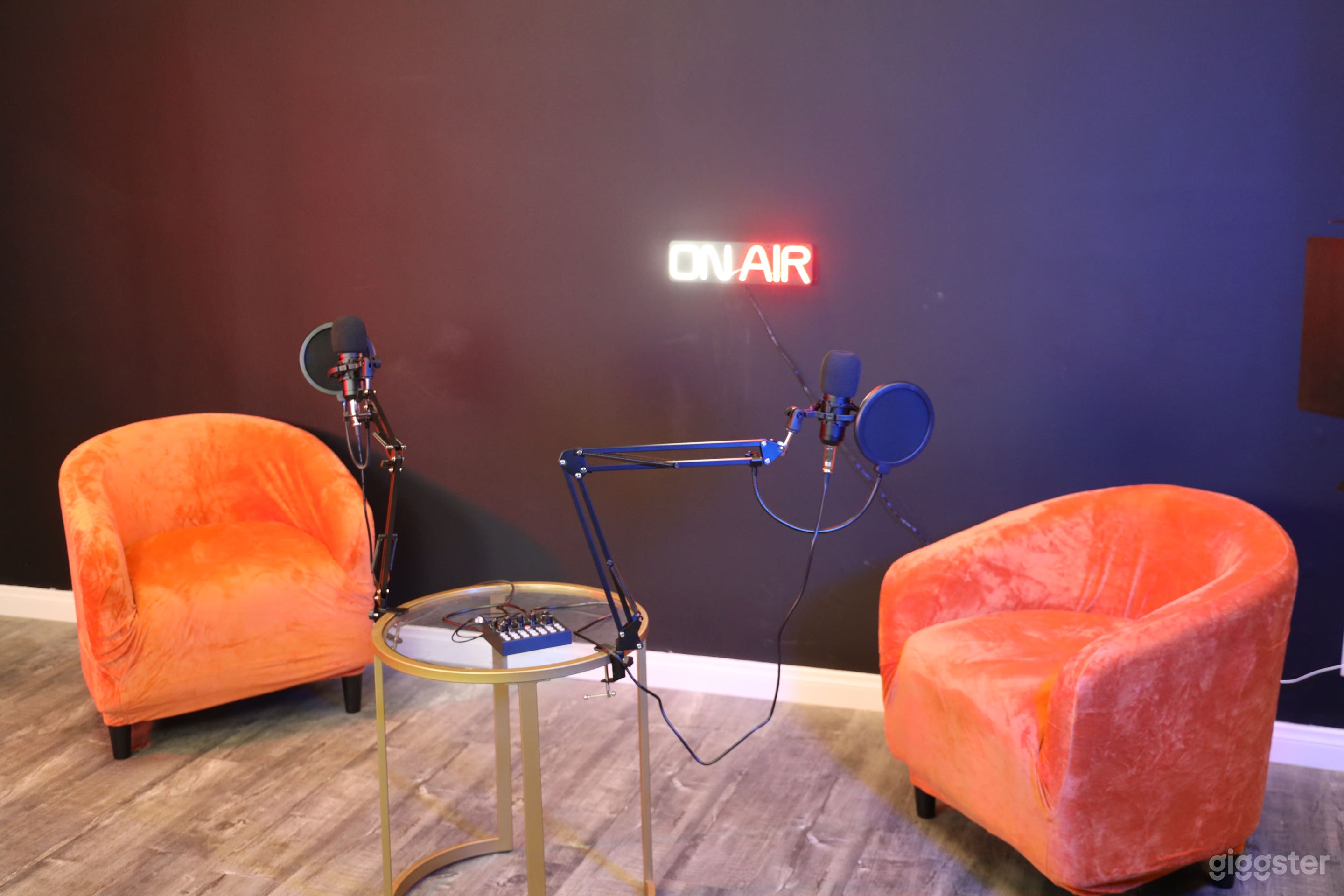 Podcast Studio Near DTLA Photo 2