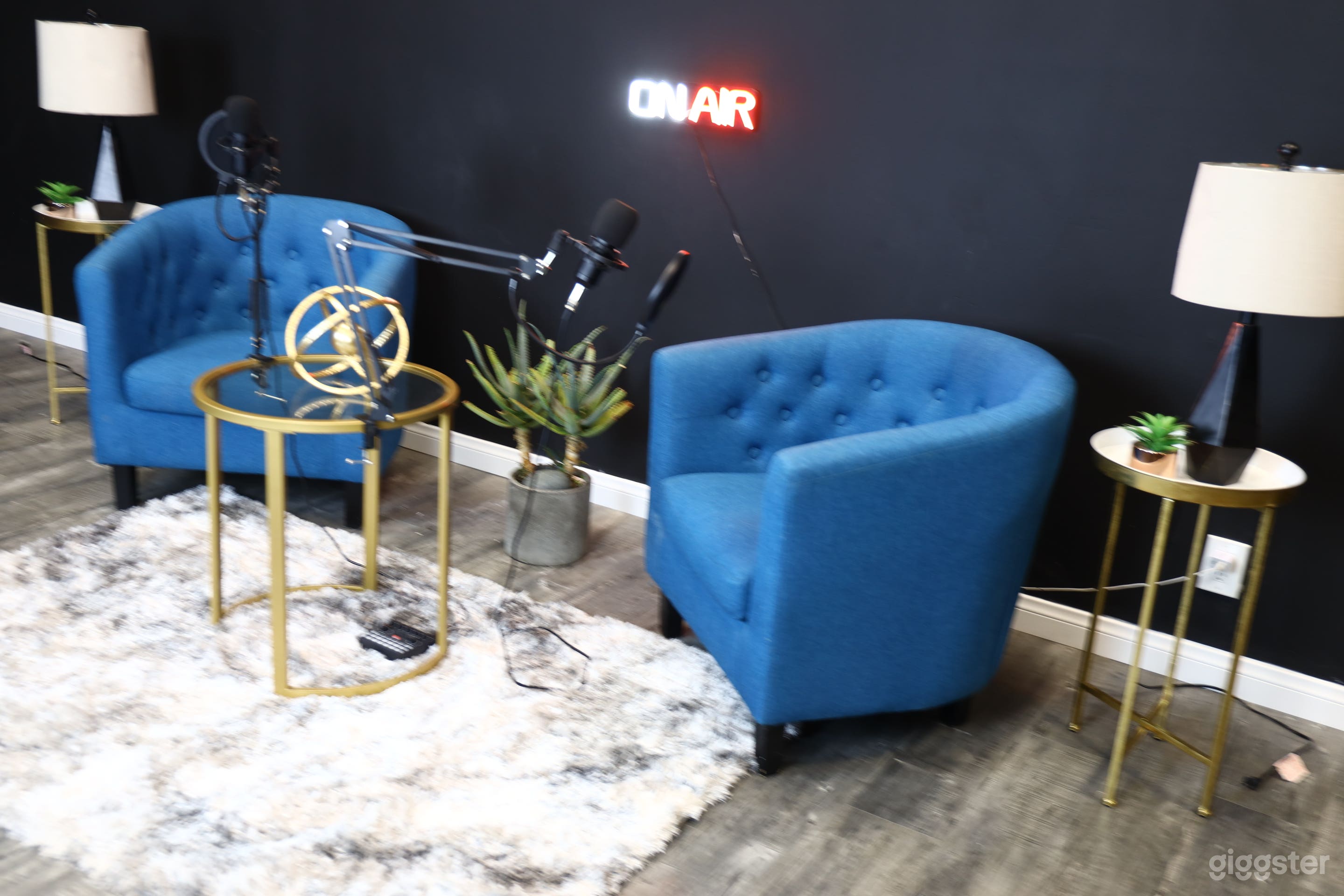 Podcast Studio Near DTLA Photo 2