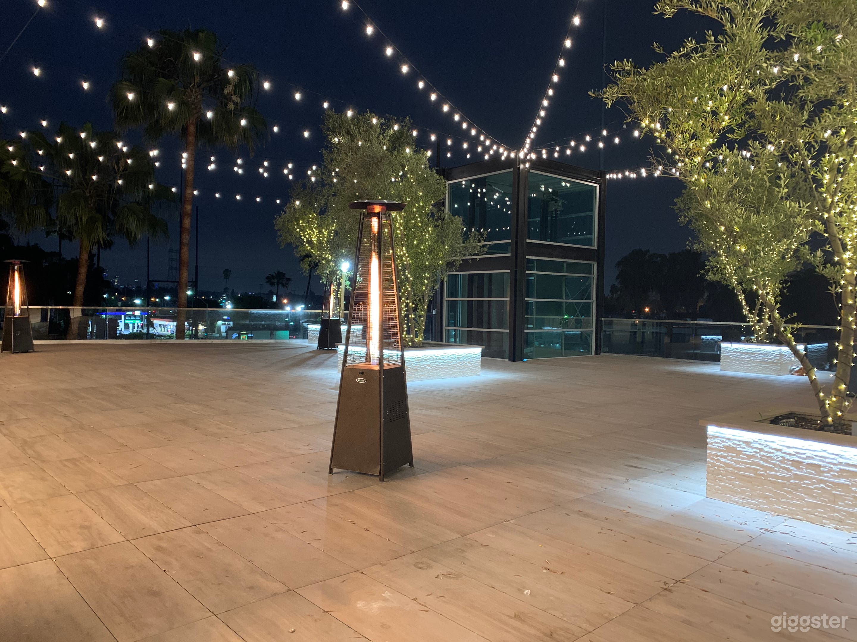 Indoor/Outdoor Culver City Rooftop Event space  Photo 1