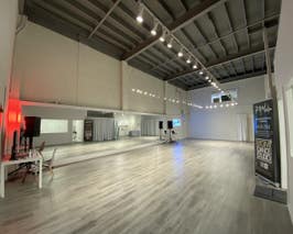  DANCE STUDIO 1  