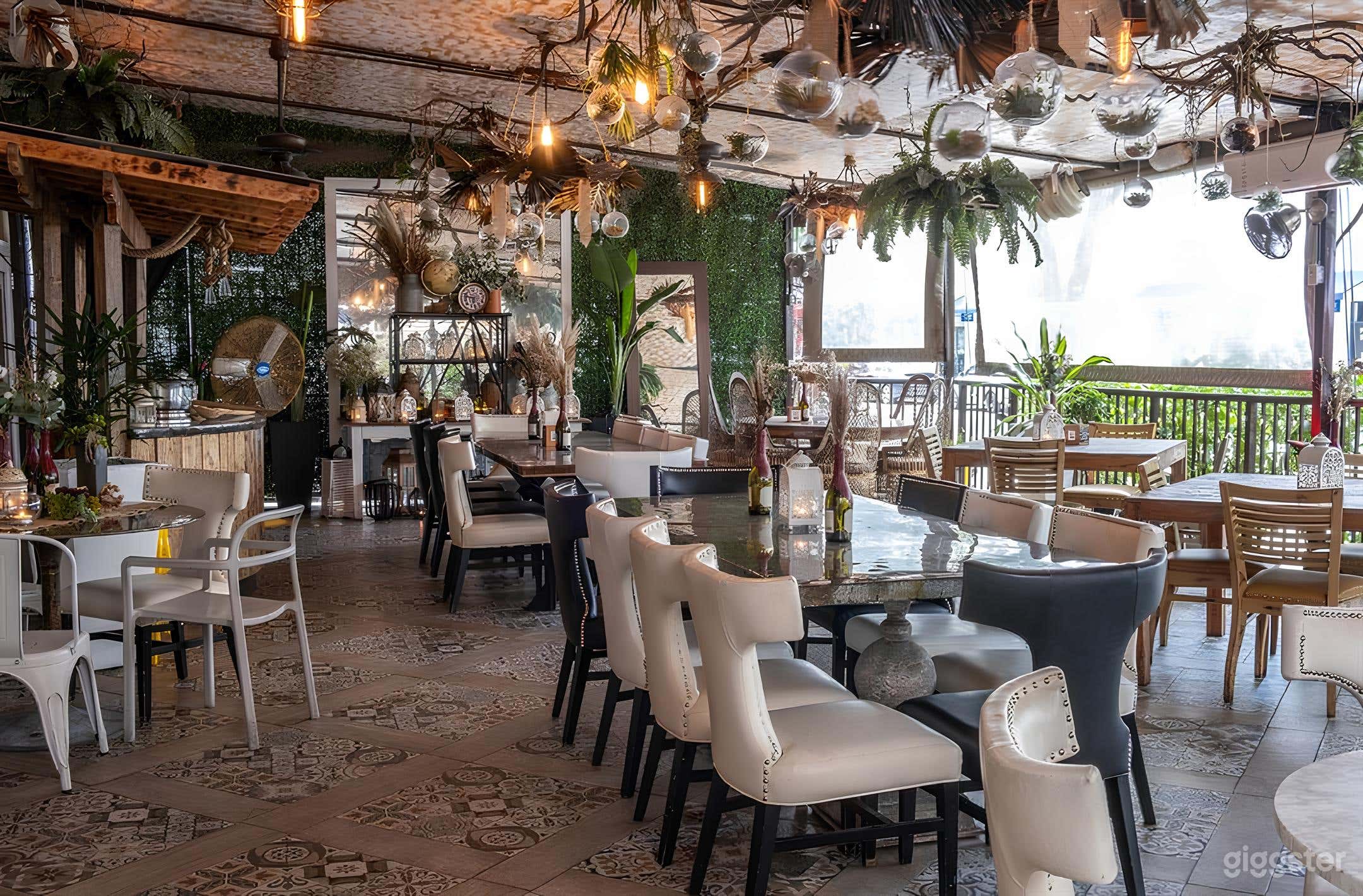 Gorgeous Garden Photo 1