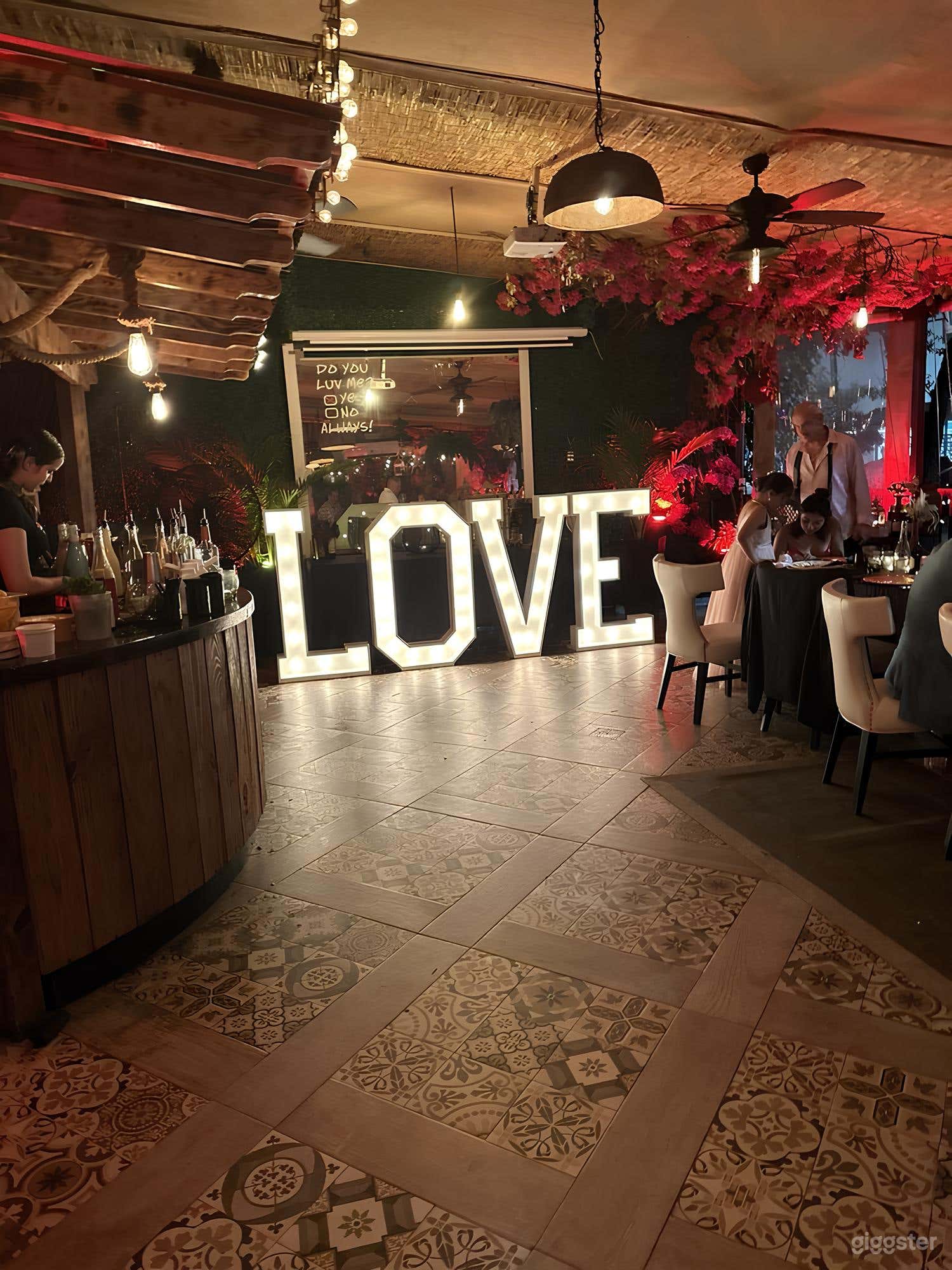 Gorgeous Garden Photo 4