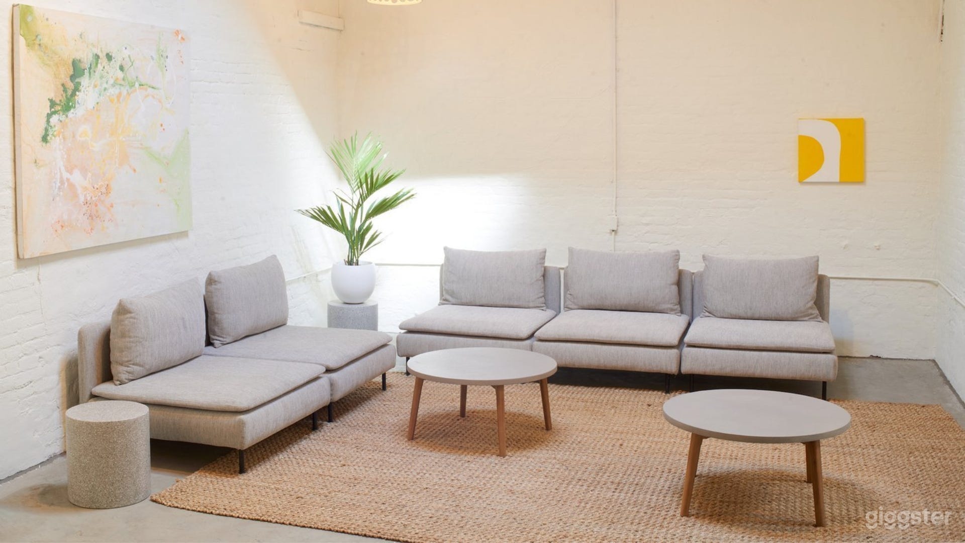 Industrial Chic Brooklyn Loft Photo 3