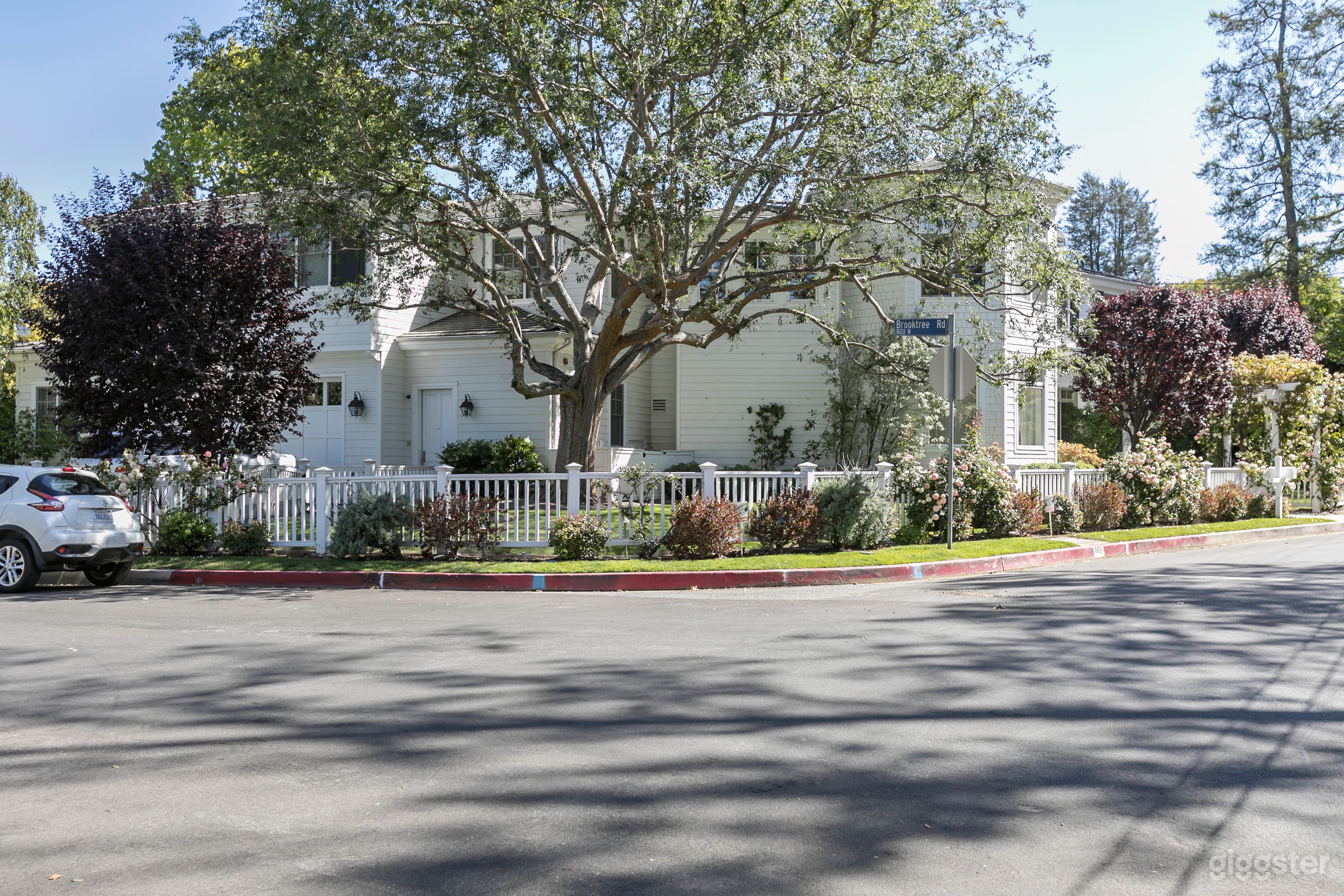 Traditional East Coast Beach House Photo 4