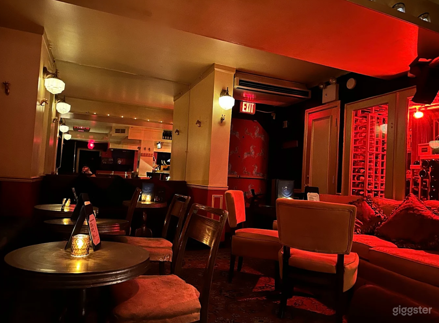  NYC's Premier Champagne Lounge Photo 4