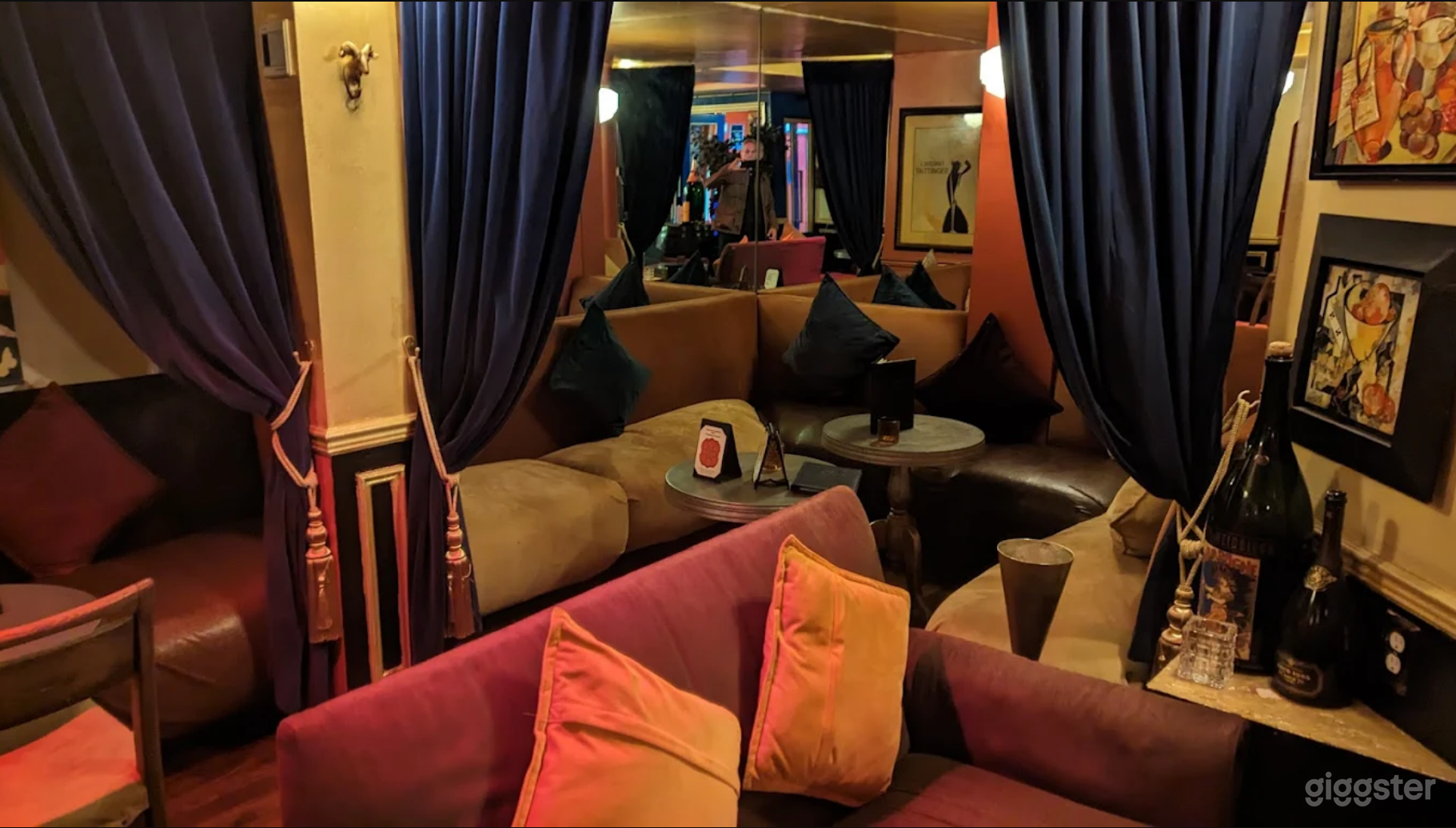  NYC's Premier Champagne Lounge Photo 1