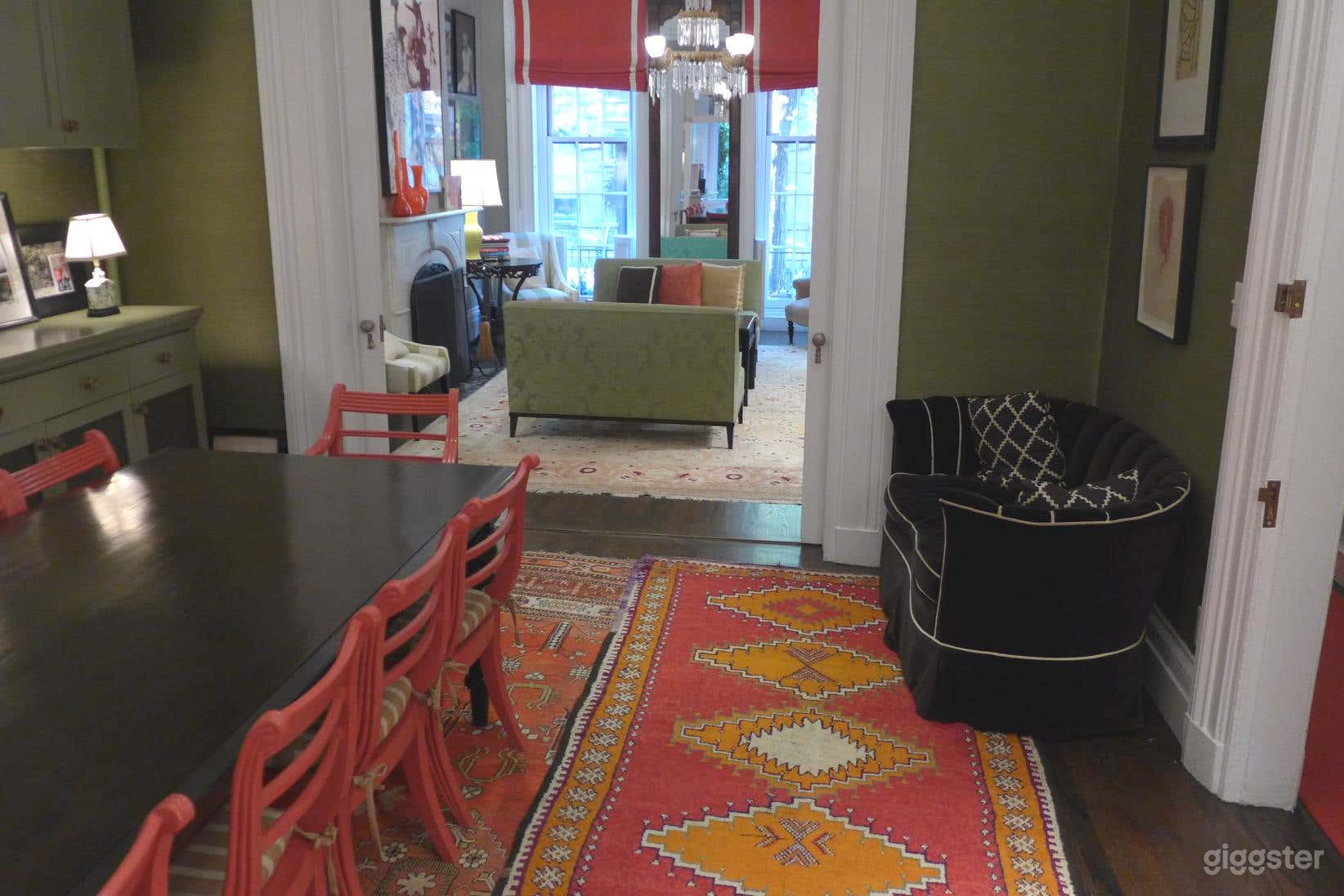 Townhouse in West Village with Vibrant Interior Photo 3