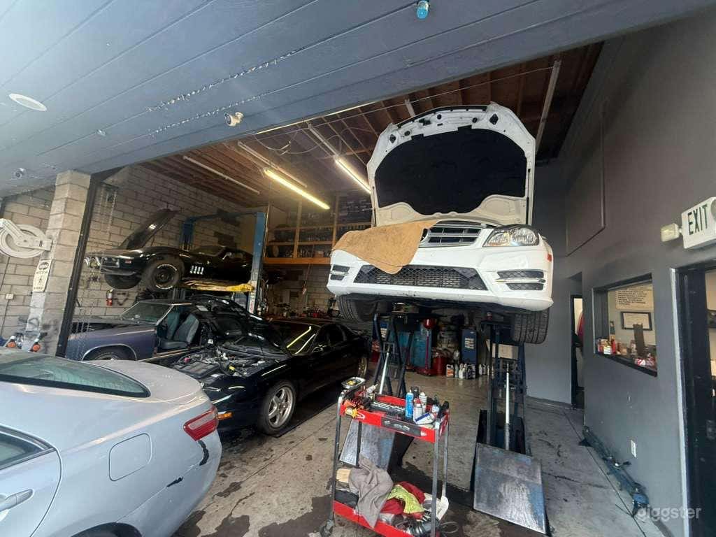 Authentic Mechanic Garage | Industrial Auto Shop Photo 2