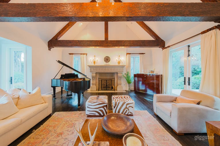  TENNIS COURT DREAMS: HOLLYWOOD HILLS ESTATE 