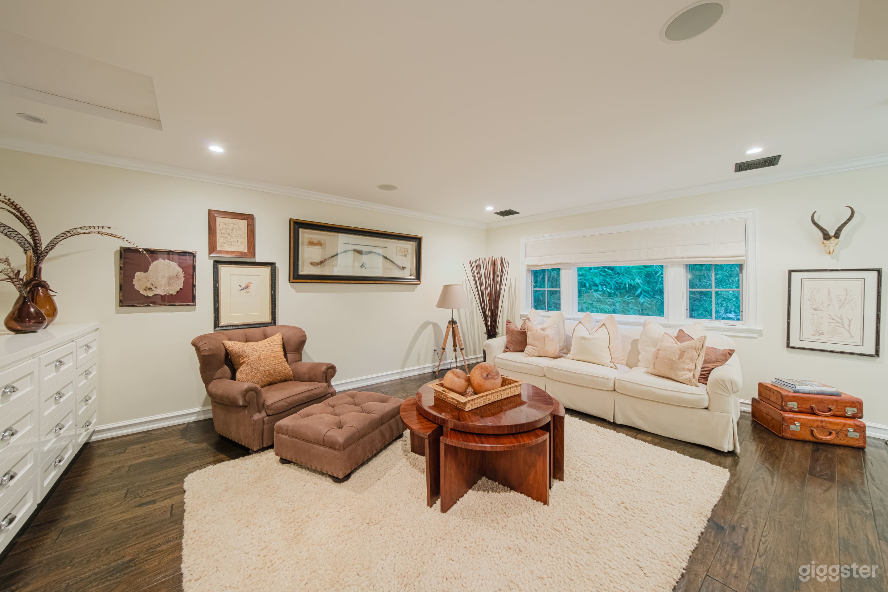 TENNIS COURT DREAMS: HOLLYWOOD HILLS ESTATE Photo 4