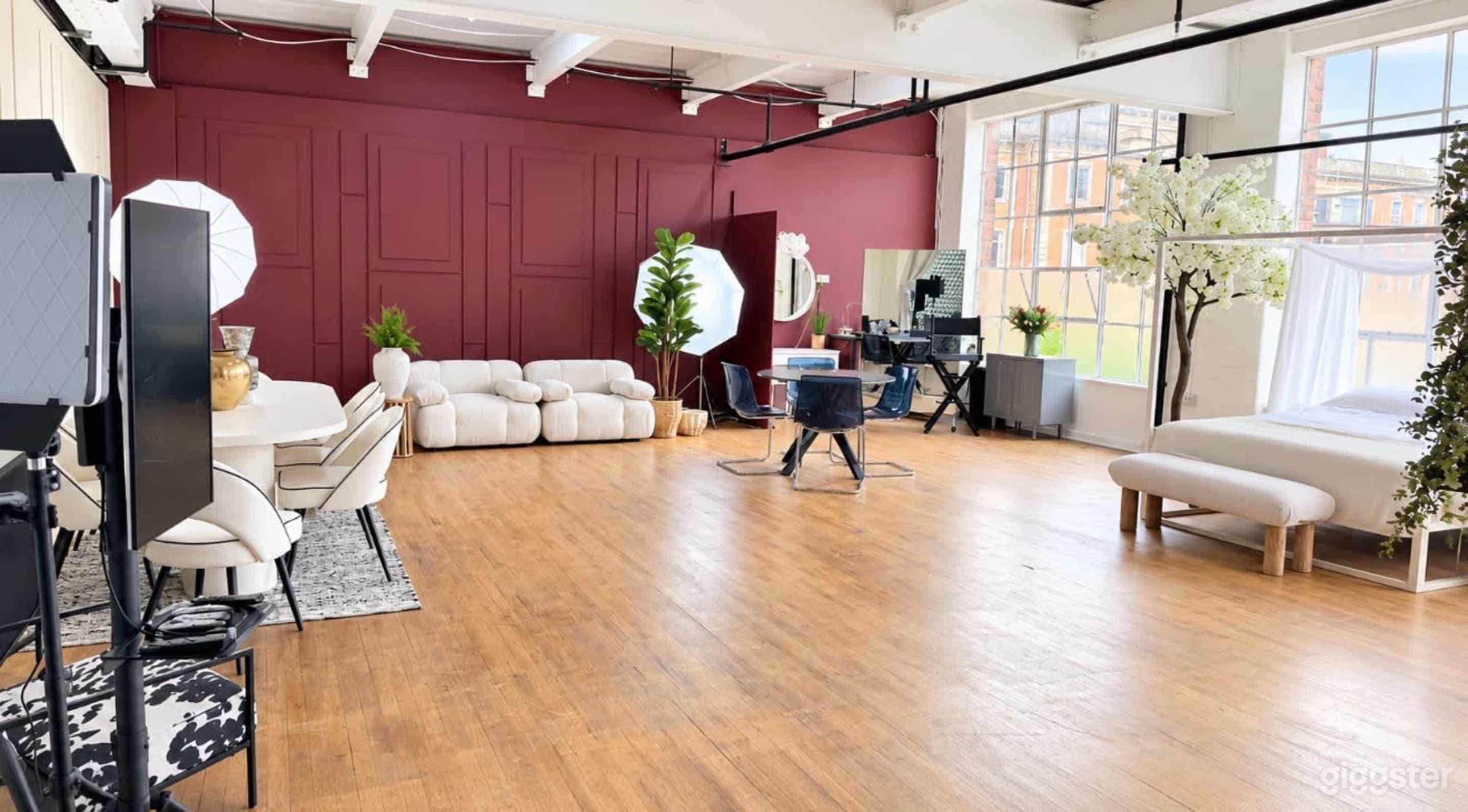 The Space: Industrial Modern Contemporary Studio Photo 1