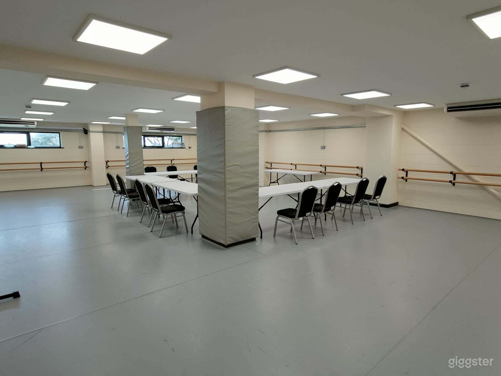 Studio 3 (1270 sq. ft.) Photo 4