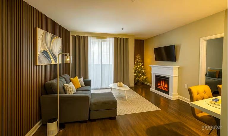  Chic Modern LA Apartment with Natural Light & Stylish Inter 