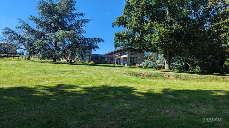  Modernist, Split-Level Brutalist House 60's Listed 