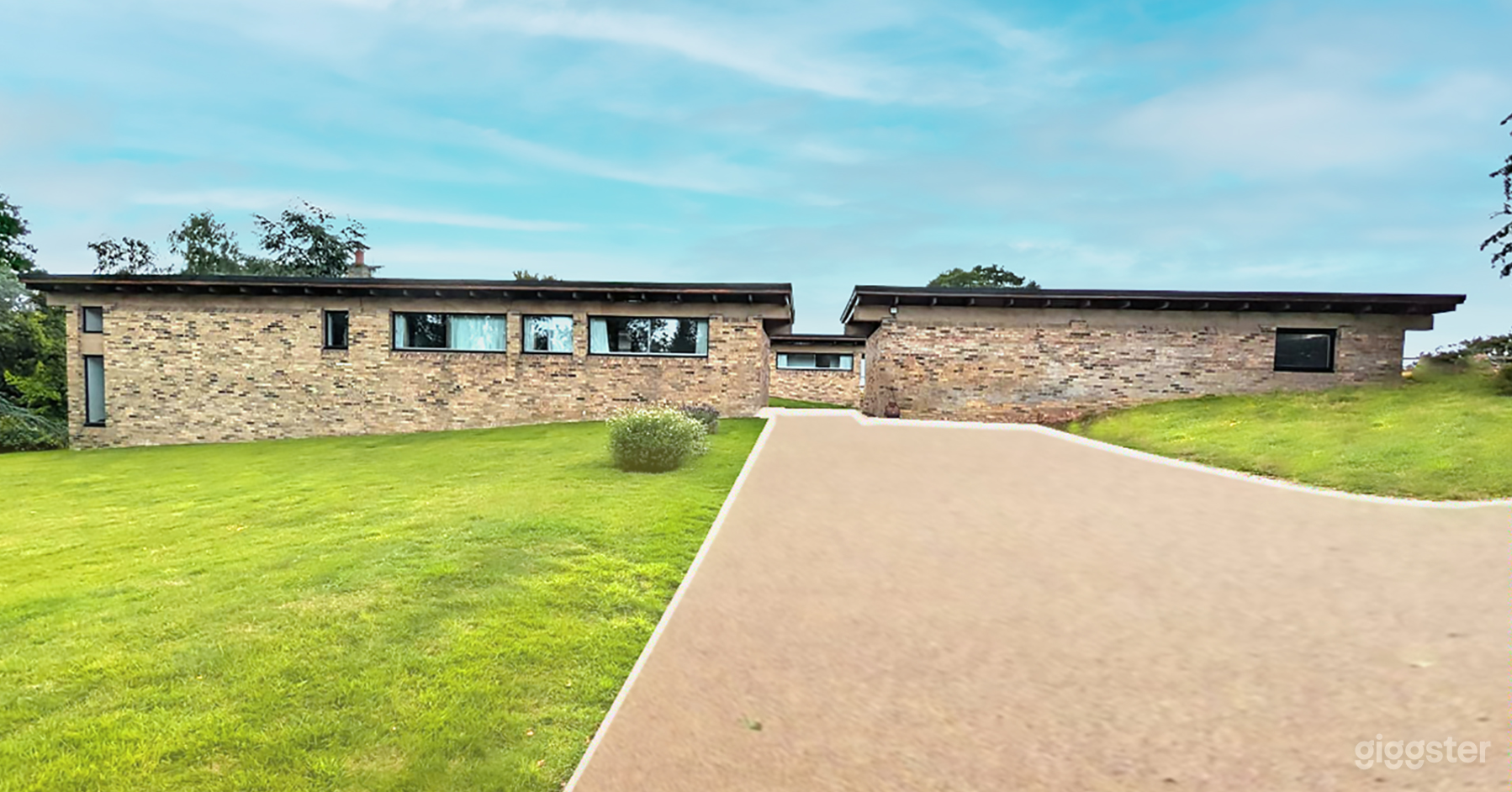 Side elevation from the driveway 