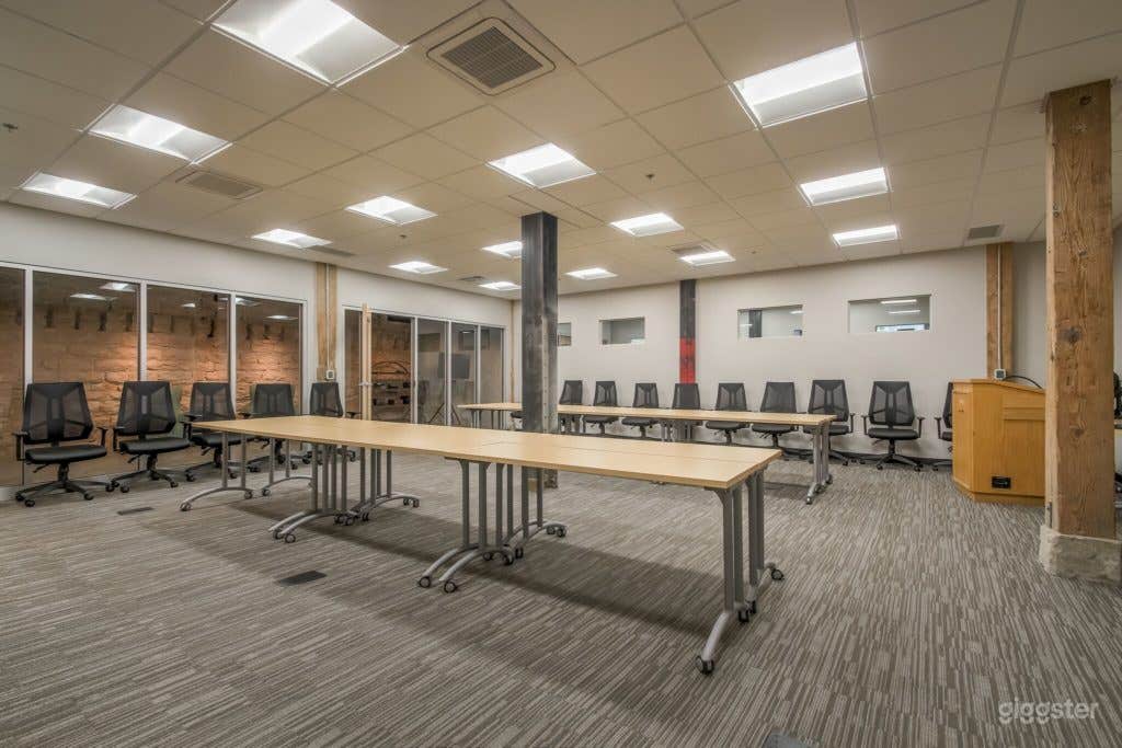 The Seminar Room Photo 1