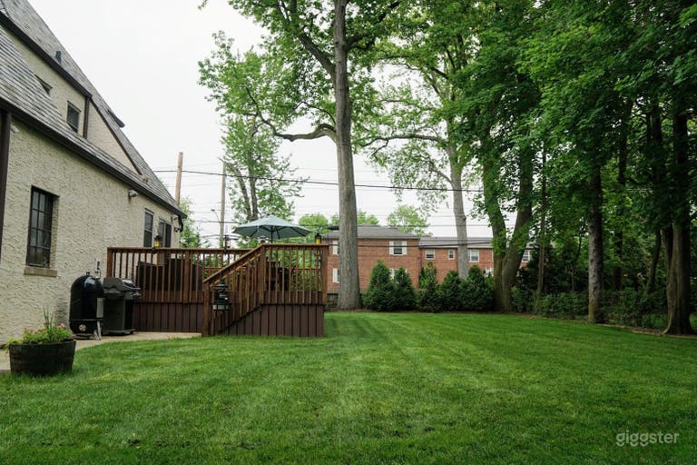  Backyard Haven Behind a Traditional Tudor Home 