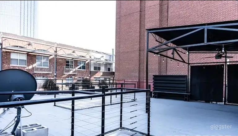  Stunning Rooftop Venue With Breathtaking Views 