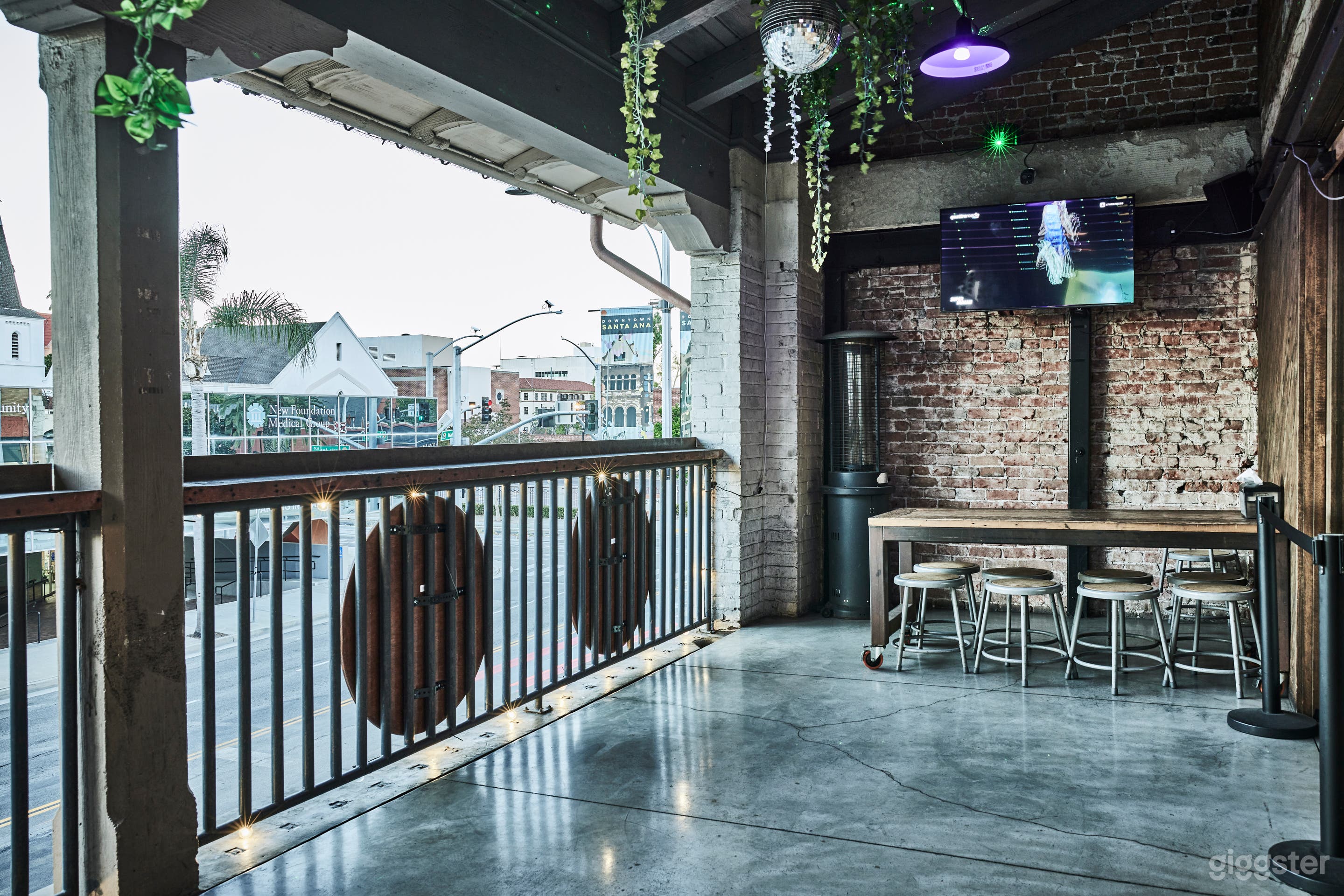 Covered Balcony Space Off Bar Arcade With Views Photo 3