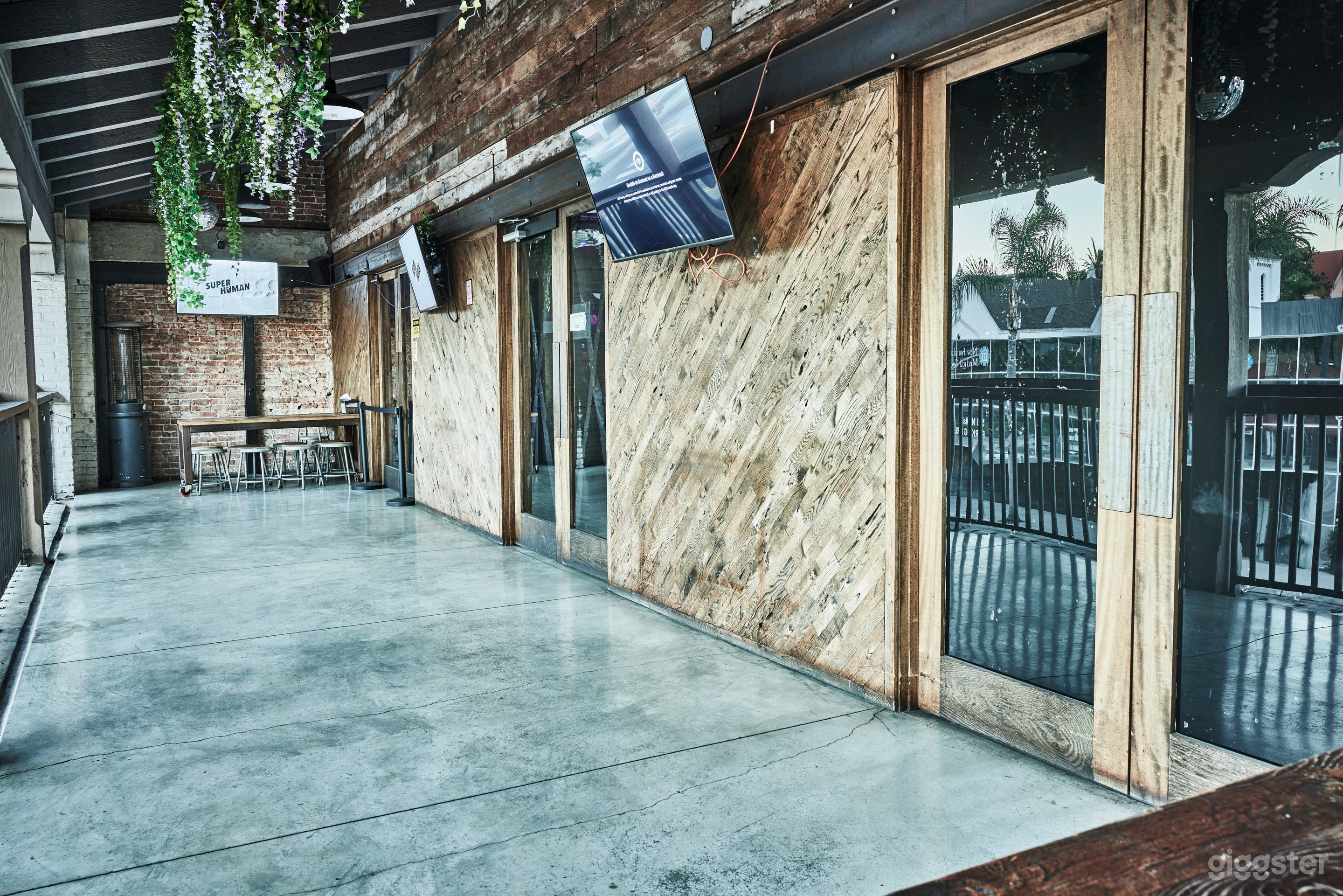 Covered Balcony Space Off Bar Arcade With Views Photo 1