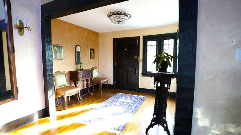  Entryway 