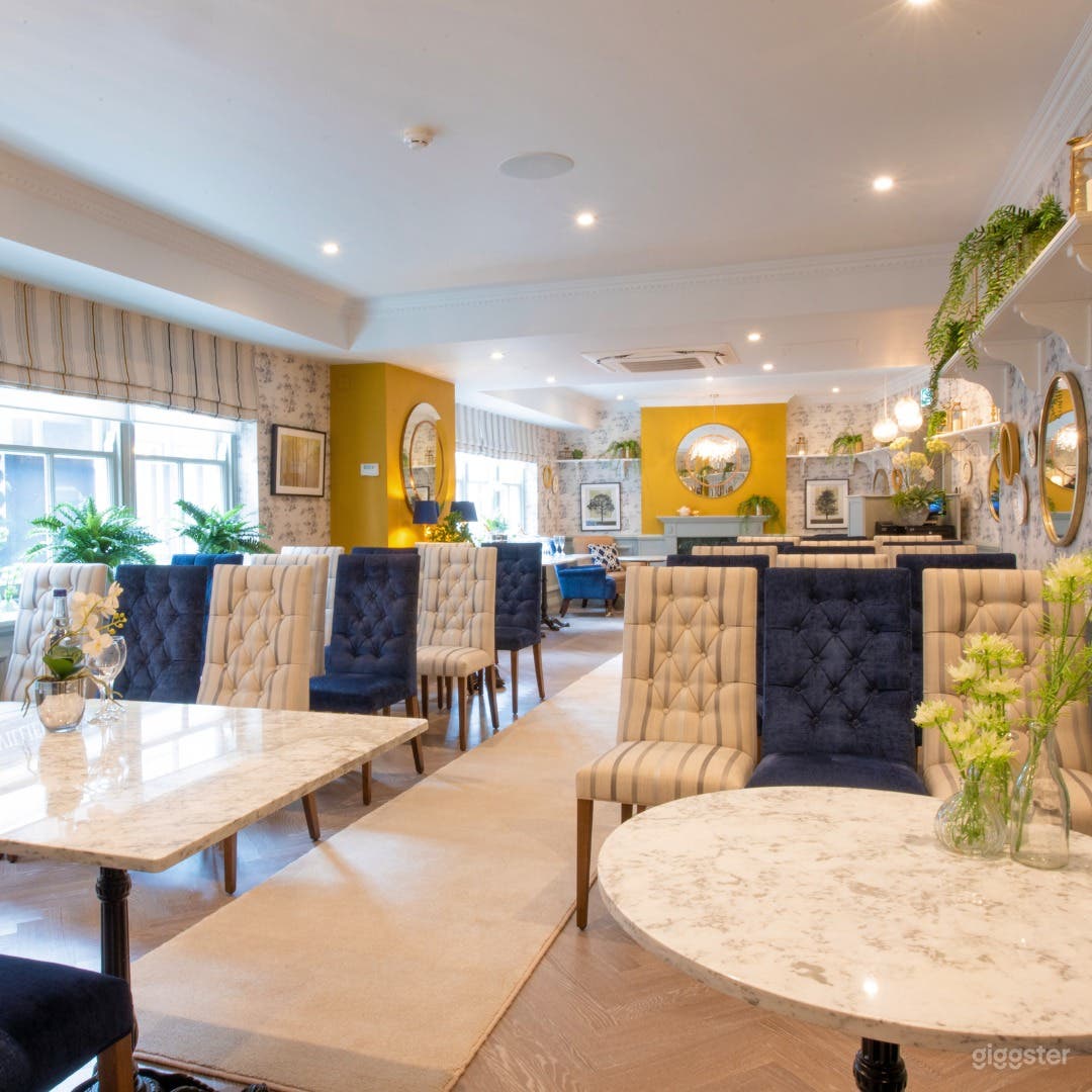 Cozy Team Room for Bridal and Baby Showers Photo 2