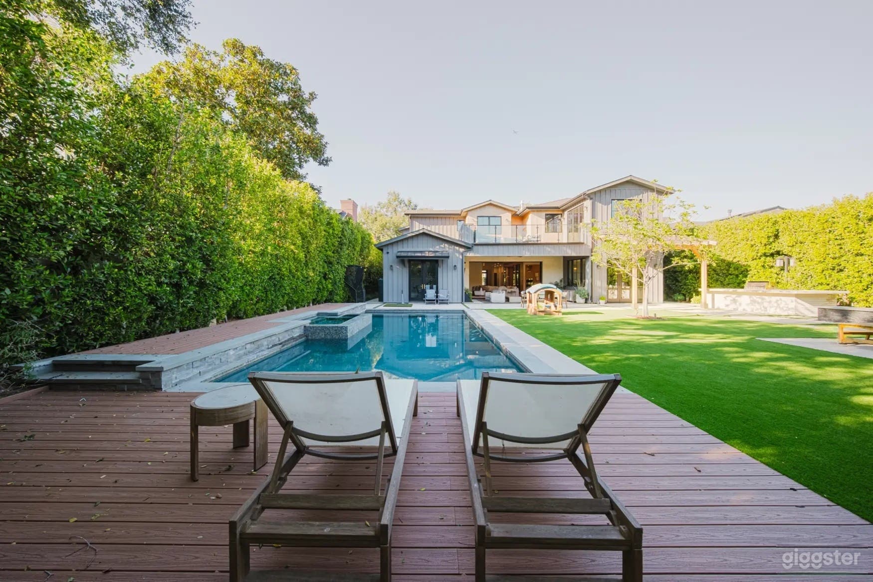 GOLDEN HOUR CINEMATIC OUTDOOR POOL Photo 1