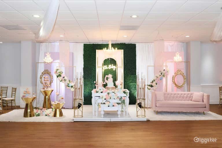  Charming Small Room for Intimate Events 