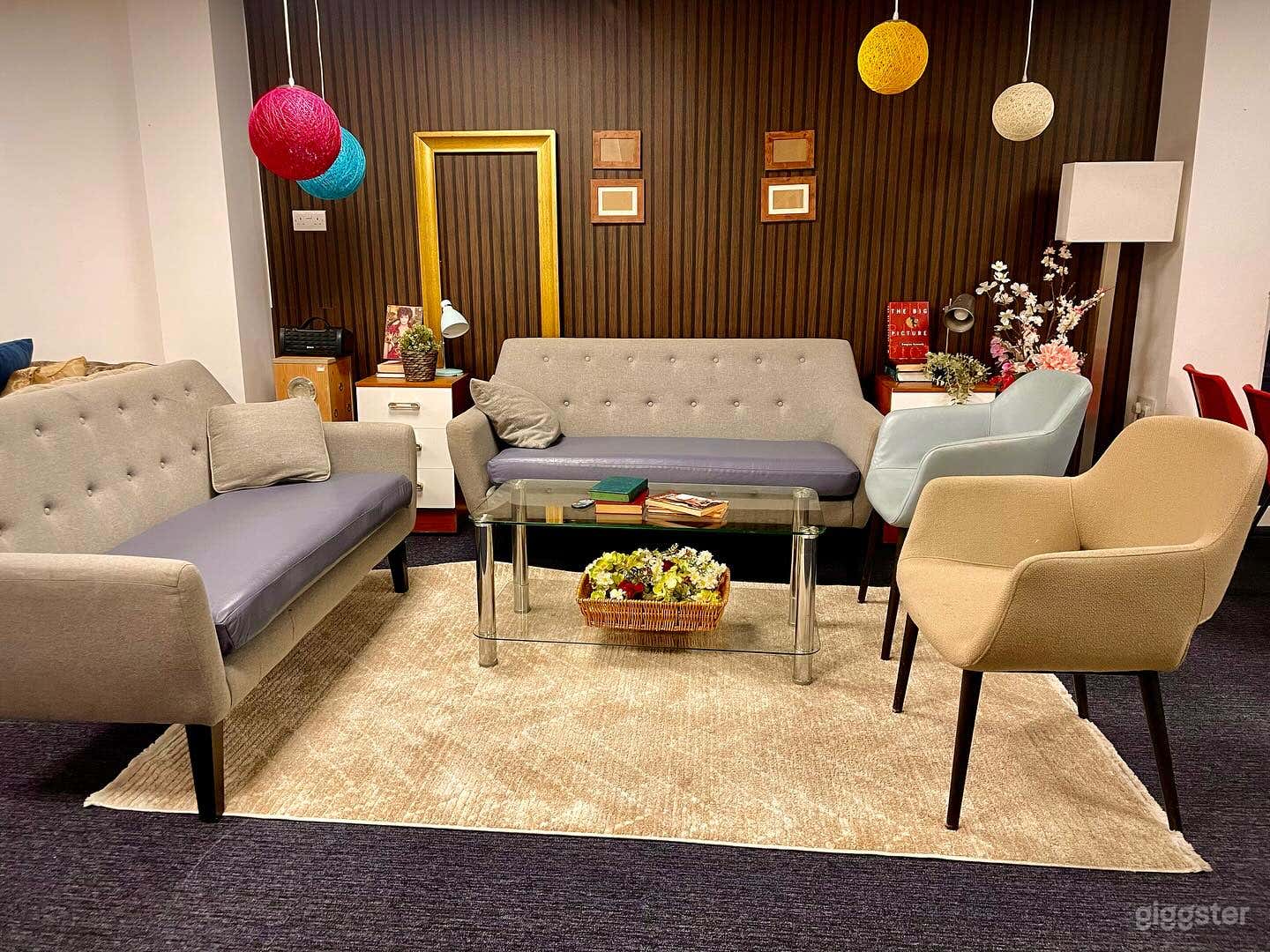 Podcast, Photo & Film Studio in Essex with Access to Kitchen Photo 4