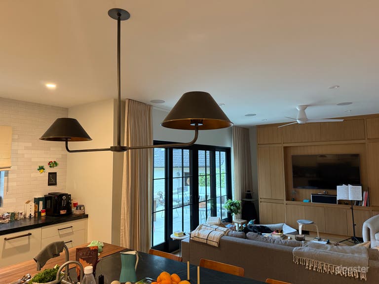  Kitchen light fixture 