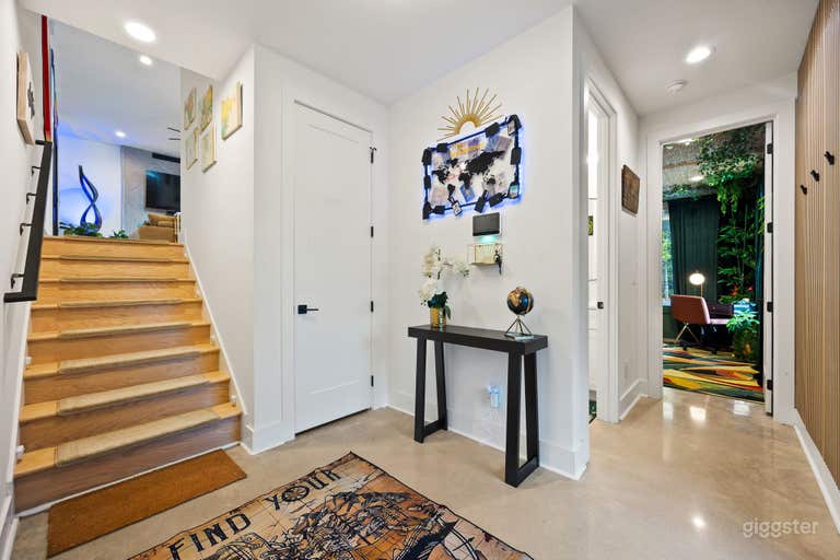  Luxury Home | 4BR/4.5BA,City Views+HotTub+GameRoom 