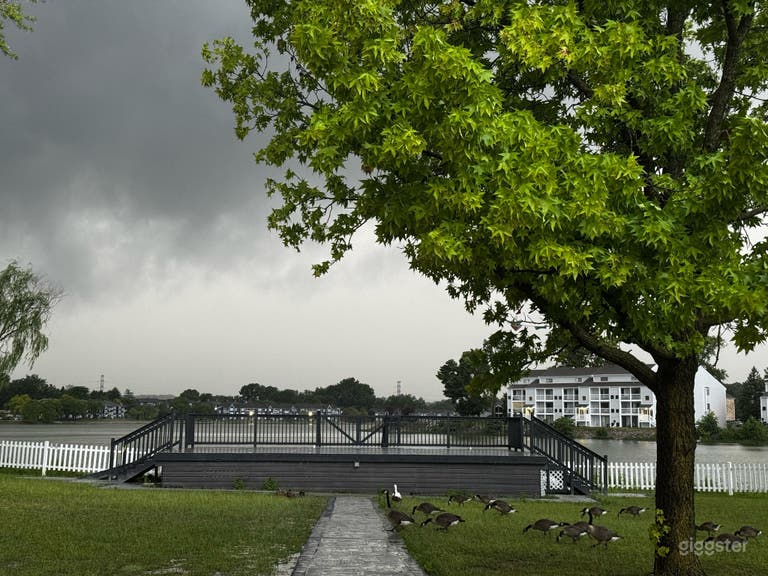  Sunset Deck (With/Without Garden) 