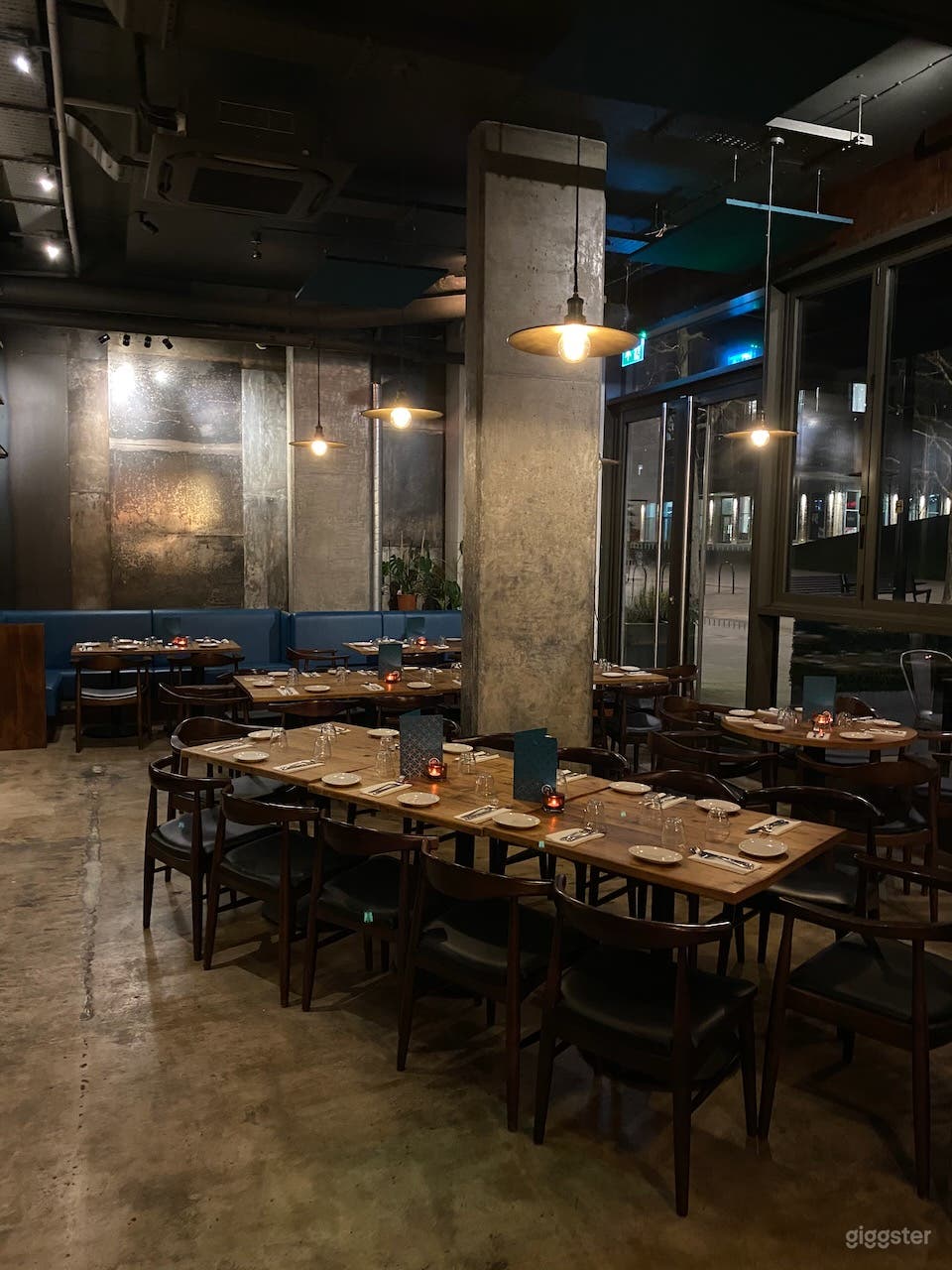 East London restaurant &amp; bar space for hire Photo 3