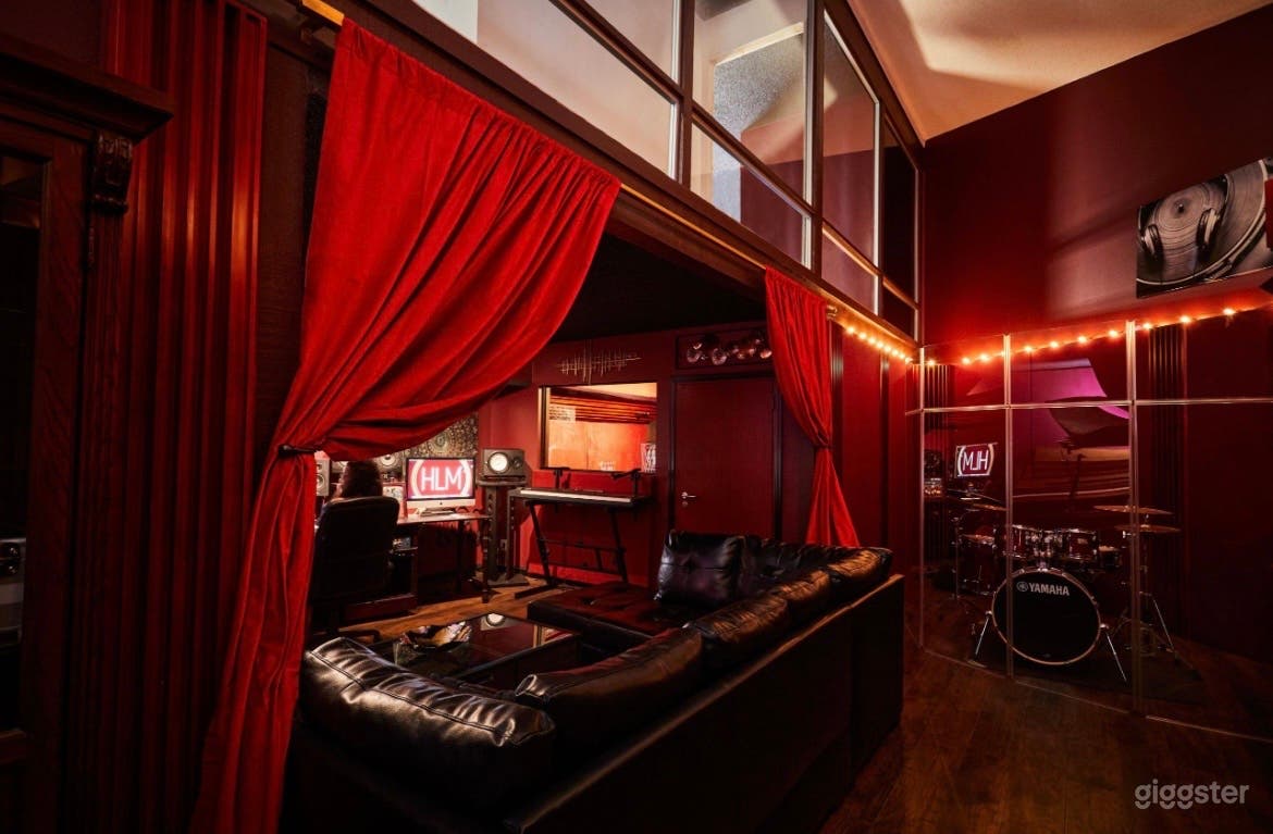 Recording Studio Music/Photo Shoot Photo 3