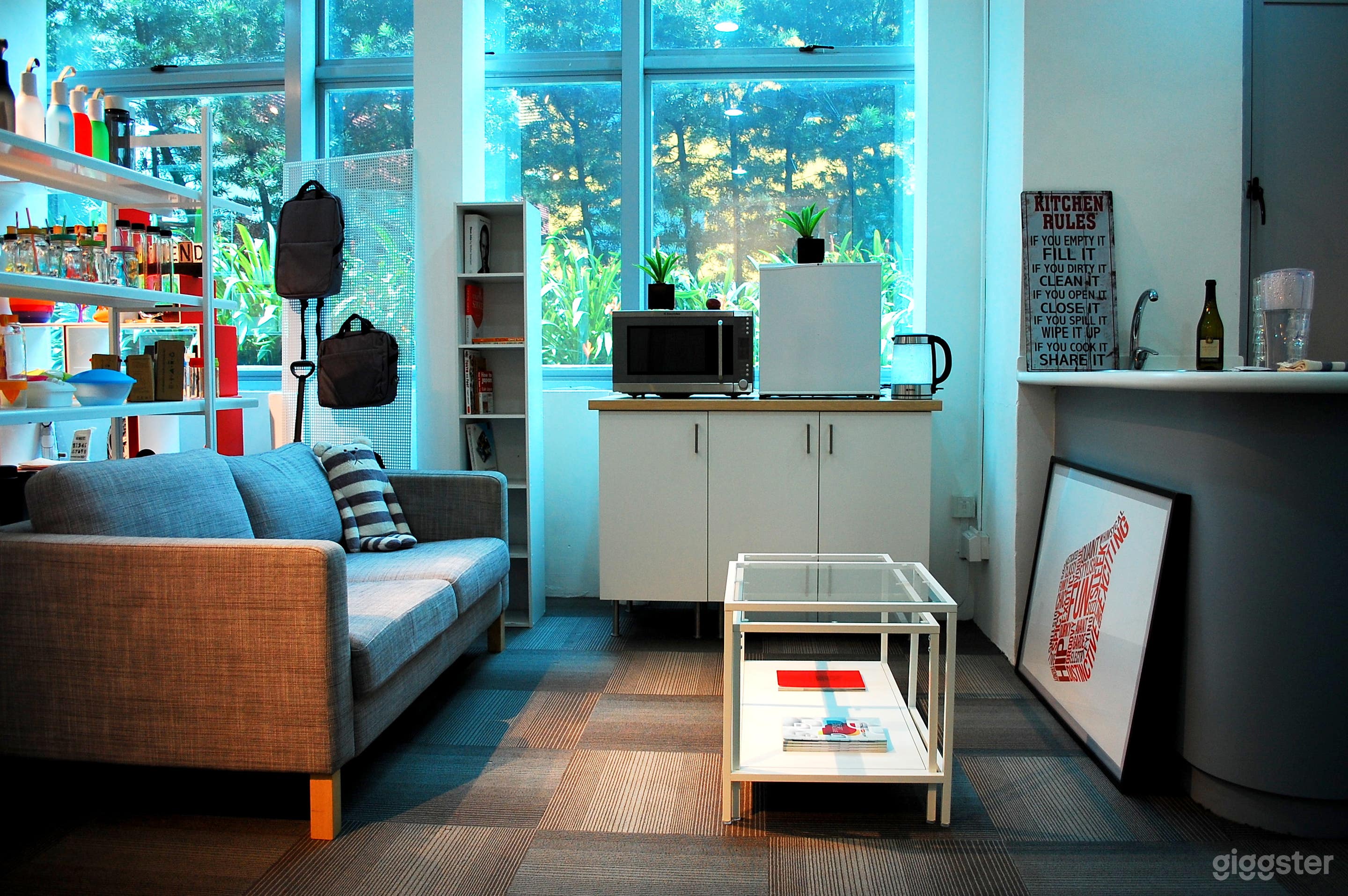 Unique Gift Shop, Showroom, Office Photo 3