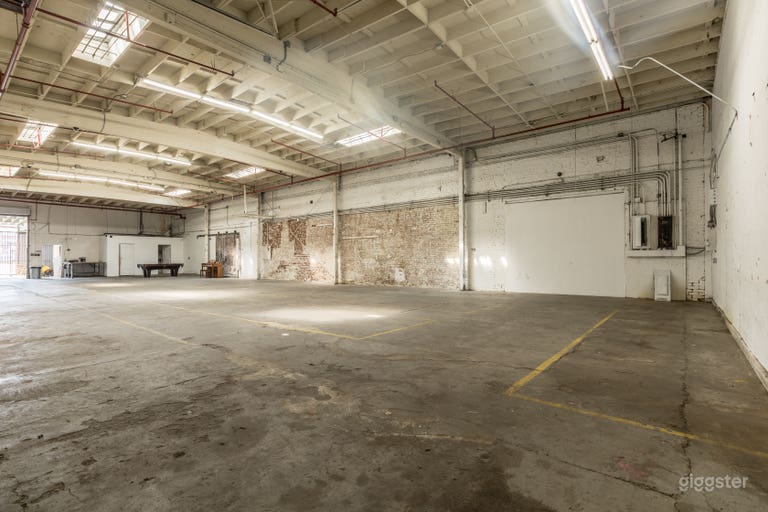  PONY 1 VINTAGE WAREHOUSE STAGE 