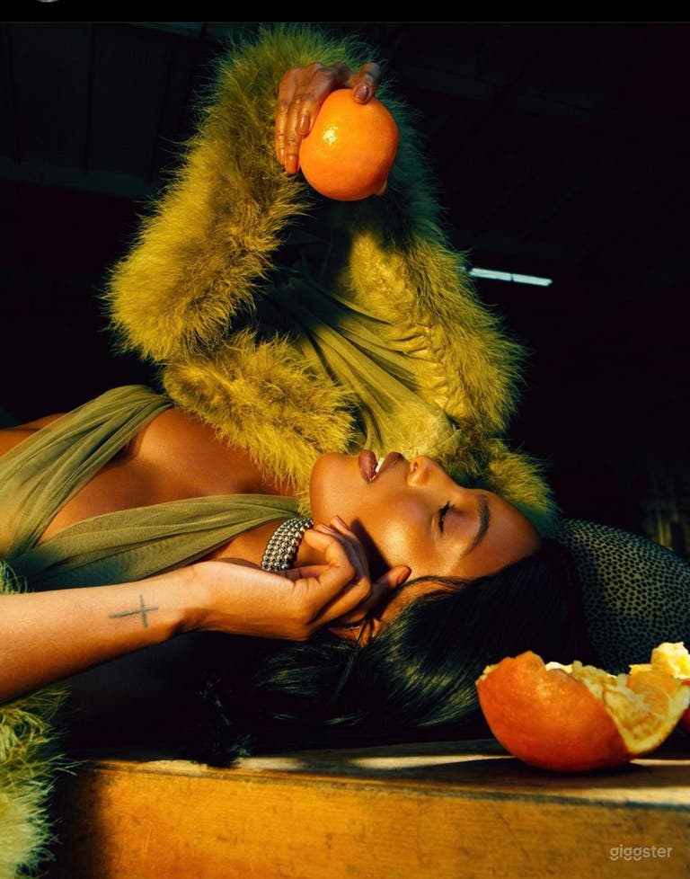  Huge 1924 Industrial  Warehouse Space Parking  