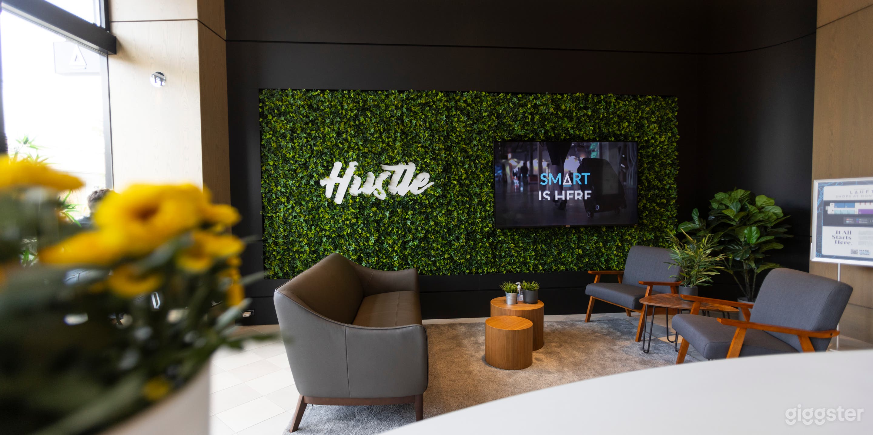 Inviting offices in Don Mills Photo 4