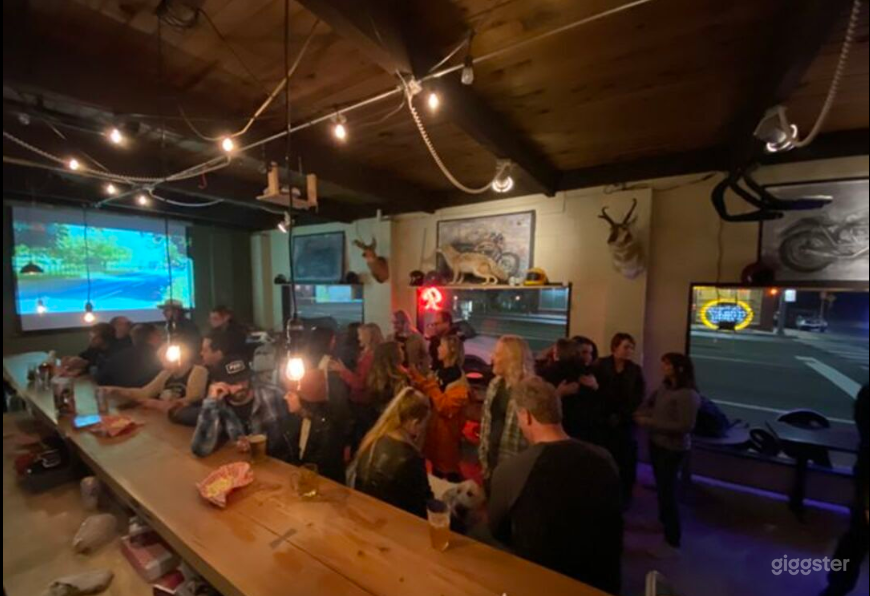 Bar Area for Private Party Photo 4