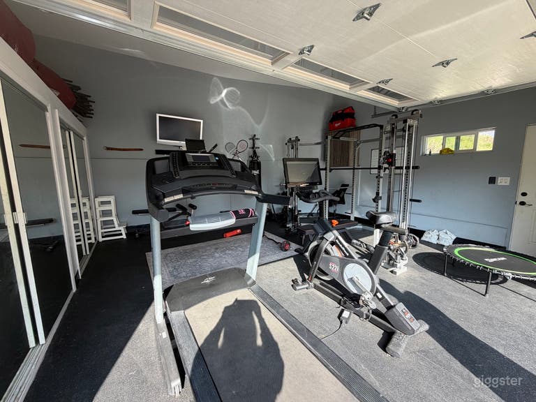  Luxury Dream Home with Piano & Pool 