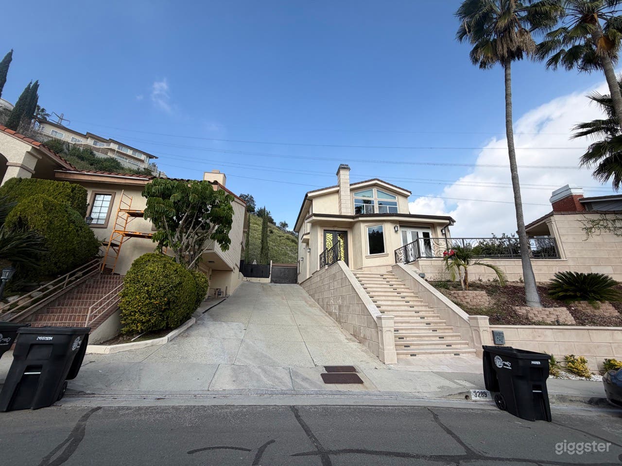 Luxury Dream Home with Piano & Pool Photo 1