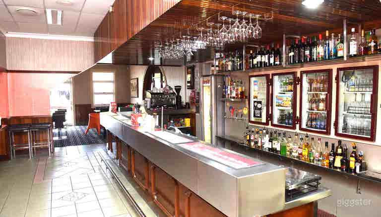  Perfect Bar with different Liquors 