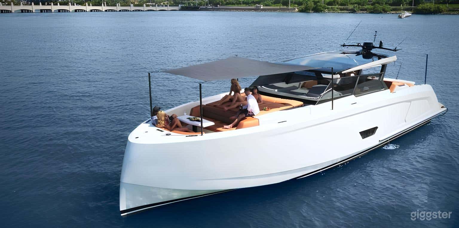 Vanquish 58Q Yacht Photo 2