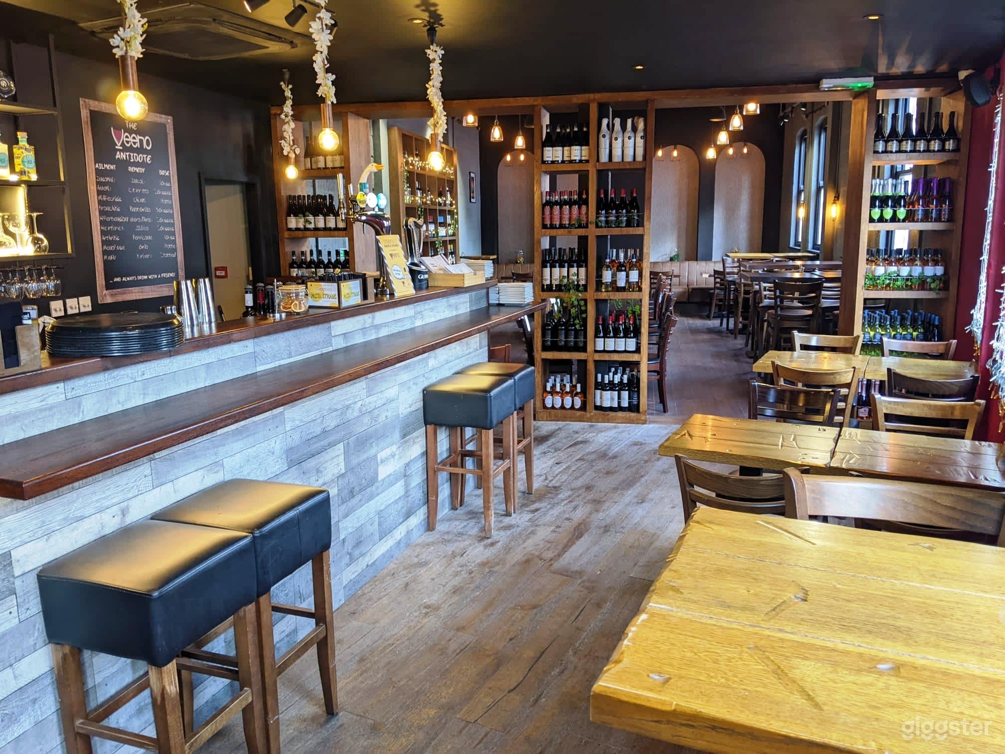 Amazing Wine Bar in Leicester Photo 4