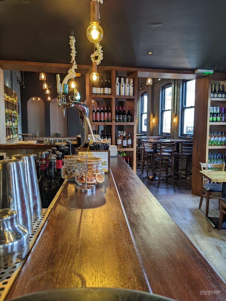  Amazing Wine Bar in Leicester 