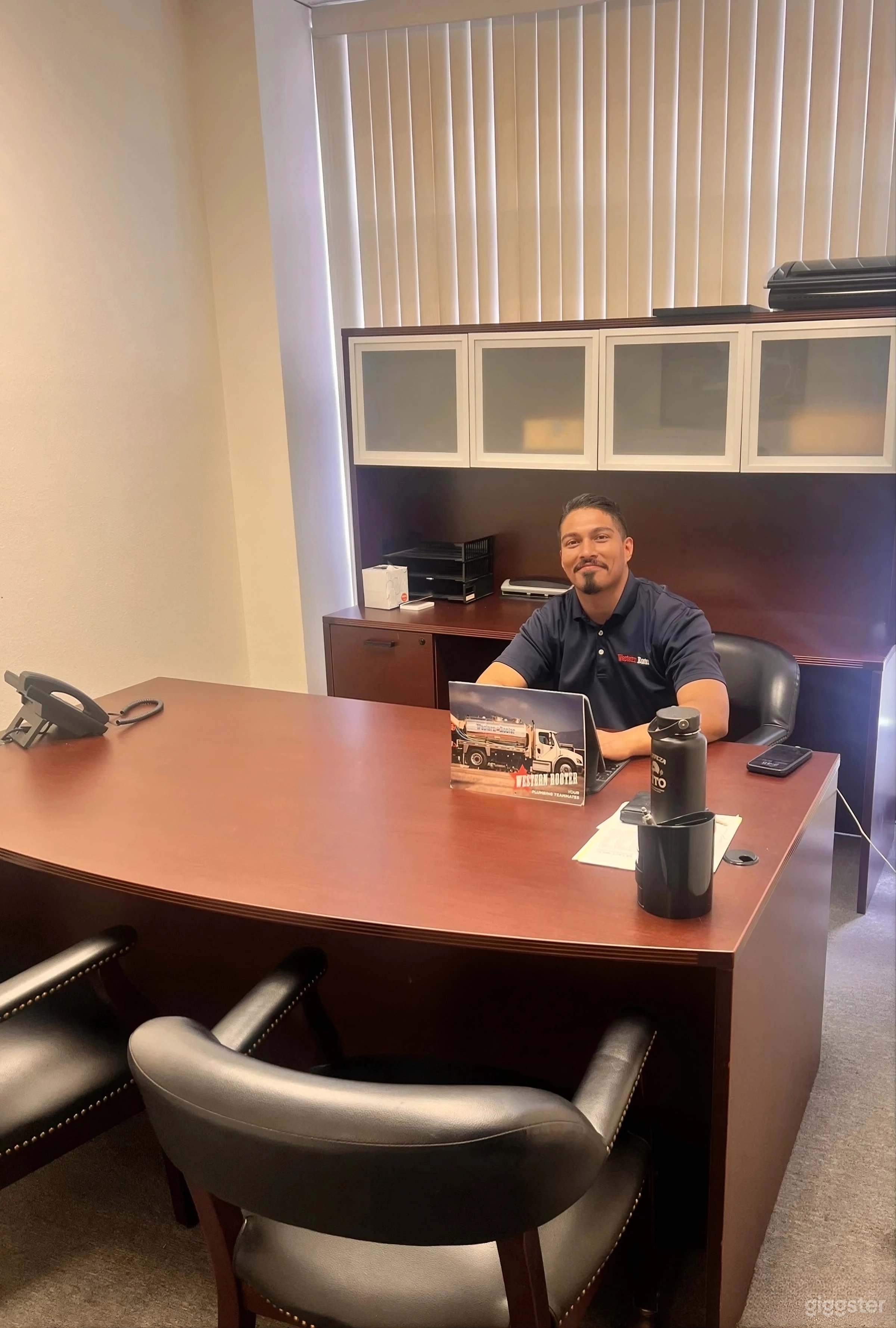 San Dimas Meeting & Production Space – Up to 6 Guests Photo 4