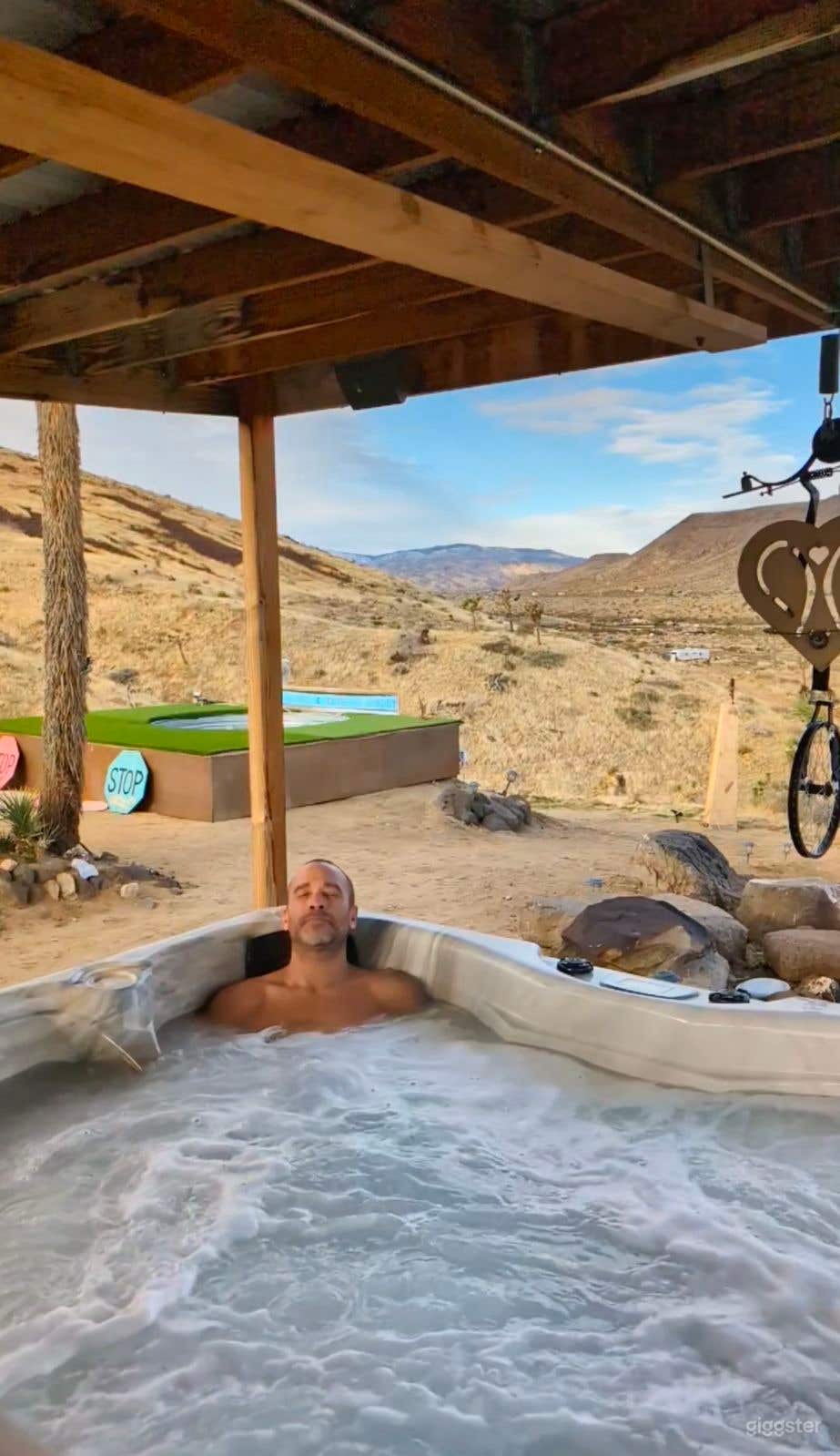 Hot Tub and Refreshing Cold Plunge Photo 3